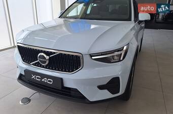 Volvo XC40 2.0 DCT (163 к.с.) MHEV Core