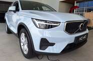 Volvo XC40 - фото 1
