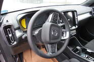 Volvo XC40 Dark Plus