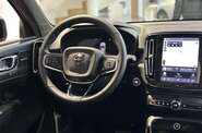 Volvo XC40 Dark Plus
