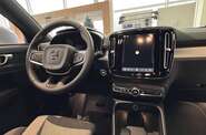 Volvo XC40 Core