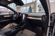 Volvo XC40 Core