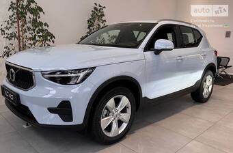 Volvo XC40 2025 Core