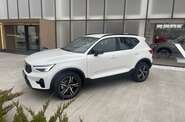 Volvo XC40 Dark Plus