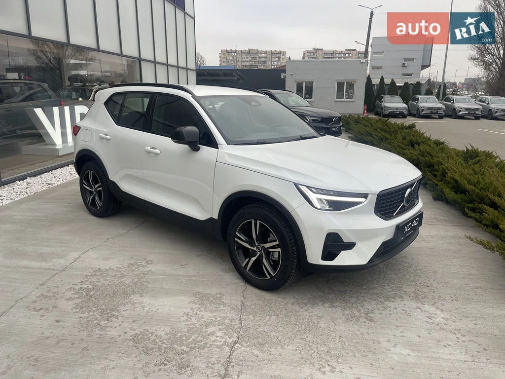 Volvo XC40 Dark Plus