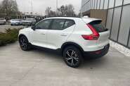 Volvo XC40 Dark Plus
