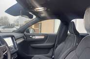 Volvo XC40 Dark Plus