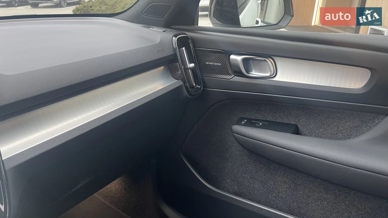 Volvo-17