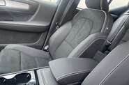Volvo XC40 Dark Plus