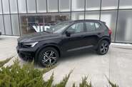 Volvo XC40 Plus Dark
