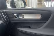 Volvo XC40 Plus Dark