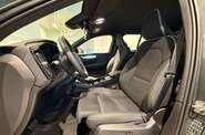 Volvo XC40 Plus Dark