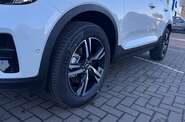 Volvo XC40 Plus Dark
