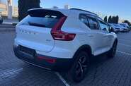 Volvo XC40 Plus Dark