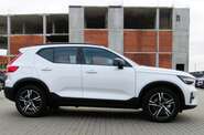 Volvo XC40 Dark Plus