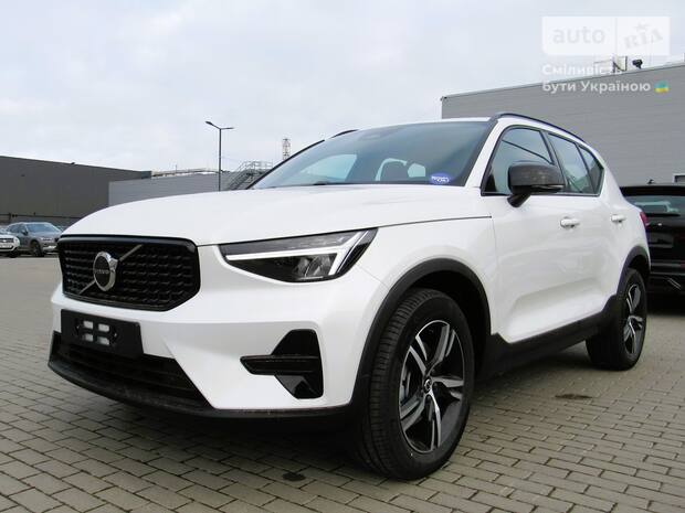Кроссовер Volvo XC40 2025 в Львов Кроссовер Volvo XC40 2025 в Львов