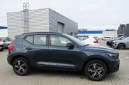 Volvo XC40 - фото 4