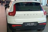 Volvo XC40 Dark Plus
