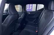 Volvo XC40 Dark Plus