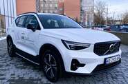Volvo XC40 - фото 1