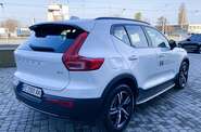 Volvo XC40 - фото 7