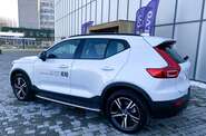 Volvo XC40 - фото 10