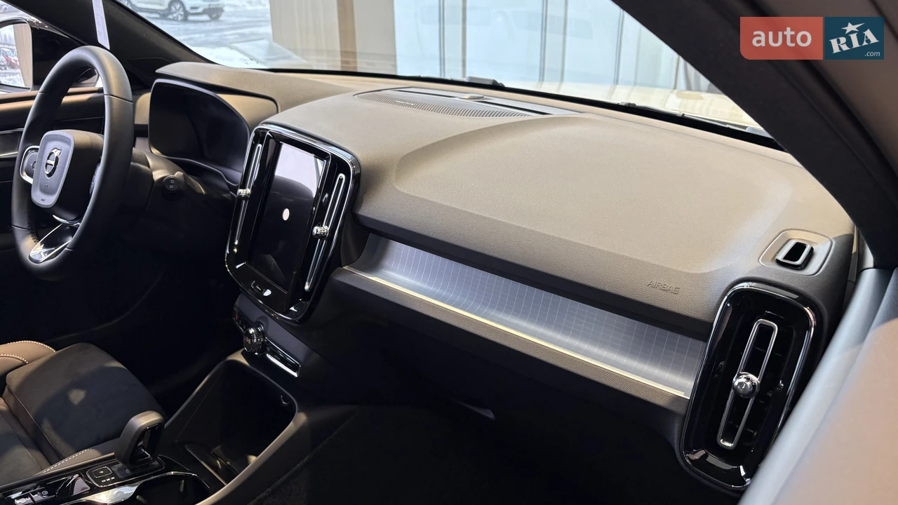 Volvo-30