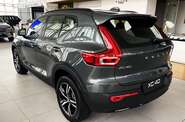 Volvo XC40 - фото 9