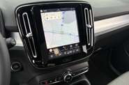 Volvo XC40 Dark Plus
