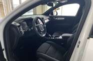 Volvo XC40 - фото 18