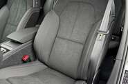 Volvo XC40 Ultra Dark