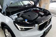Volvo XC40 - фото 25
