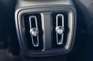 Volvo XC40 Plus Dark