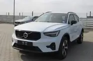Volvo XC40 Ultra Dark