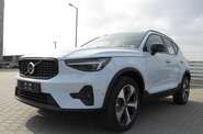 Volvo XC40 - фото 3
