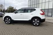 Volvo XC40 Ultra Dark