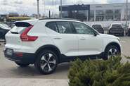 Volvo XC40 Ultra Dark