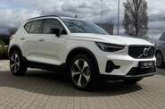 Volvo XC40 Ultra Dark