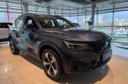 Volvo XC40 Ultimate Dark