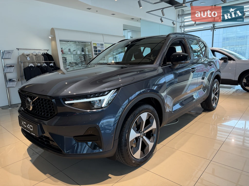 Volvo XC40 Ultimate Dark