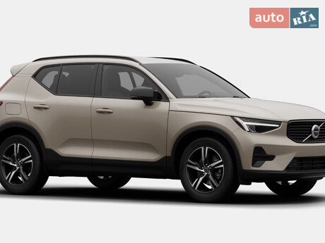 Volvo XC40 2026