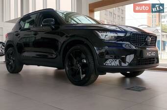Volvo XC40 2.0 MHEV DCT (197 к.с.) 2026
