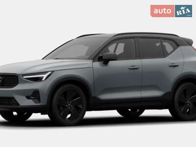 Volvo XC40 2026 Ultra Black Edition