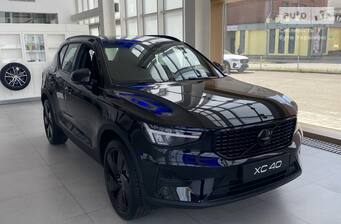 Volvo XC40 2.0 MHEV DCT (197 к.с.) 2026