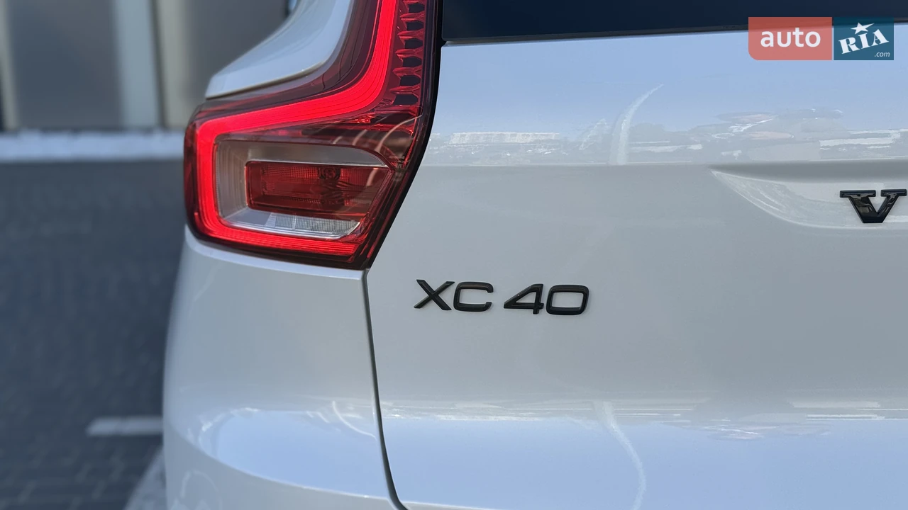 Volvo-32