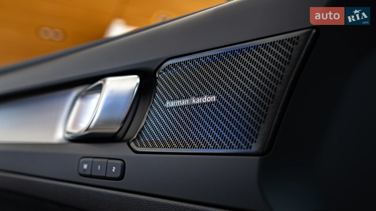 Volvo-11