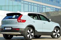 Volvo XC40 Momentum