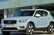 Volvo XC40 Momentum