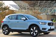 Volvo XC40 Momentum