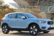 Volvo XC40 Momentum